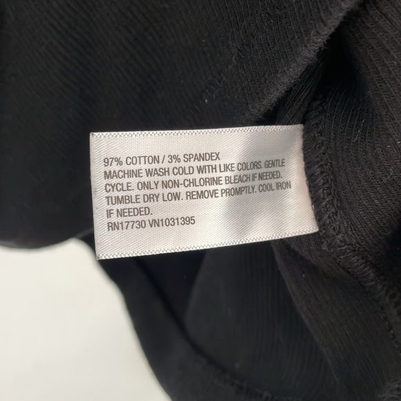 *Universal Thread Ribbed Long Sleeve Top - Picture 4 of 4